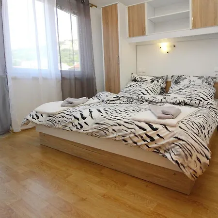 Apartment By The Sea Baska, Krk - 18778 *